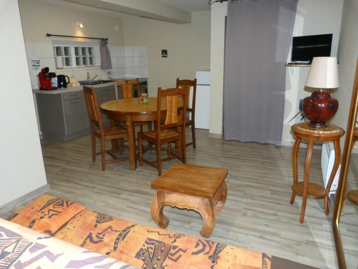 Chambre D'Hotes Cadravals Belcastel Aveyron Exterior photo